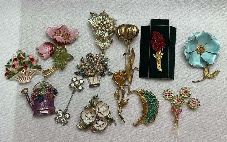 Flower & Misc Broaches image