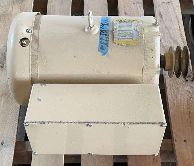 Baldor Industrial Motor image