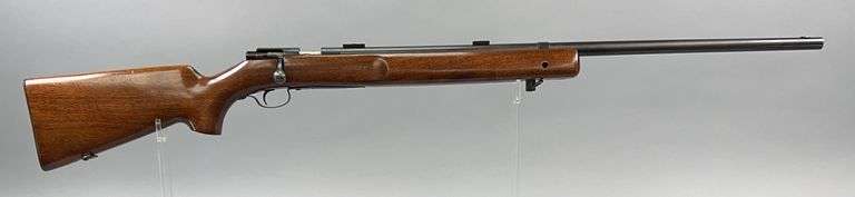 Winchester  .22 LR  Model 75  8690 image