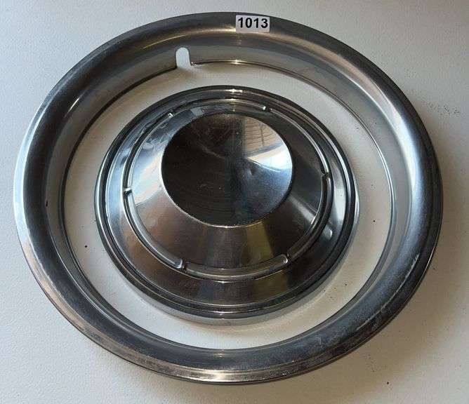 Vintage Hub Cap & Beauty Ring image