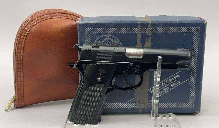 Smith & Wesson  9mm  59  A463205 image