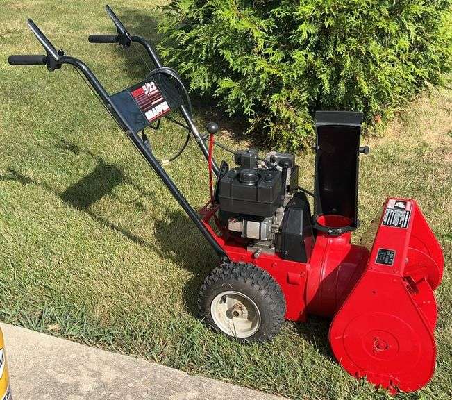 Snapper 5HP 22” Snowblower image