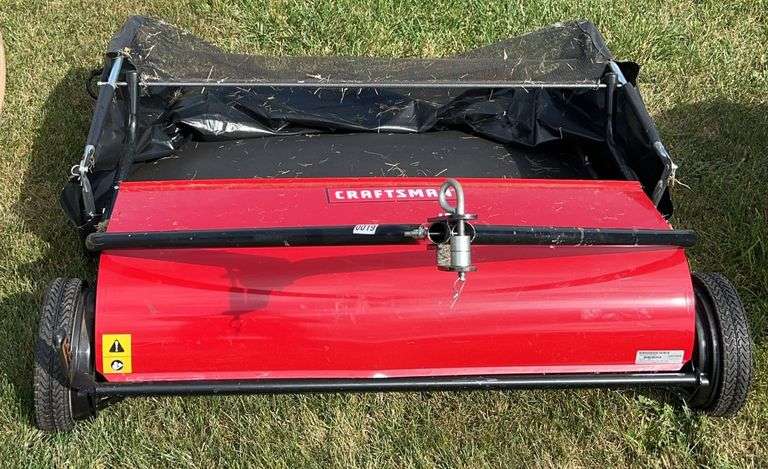 Craftsman 40” Grass Catcher image
