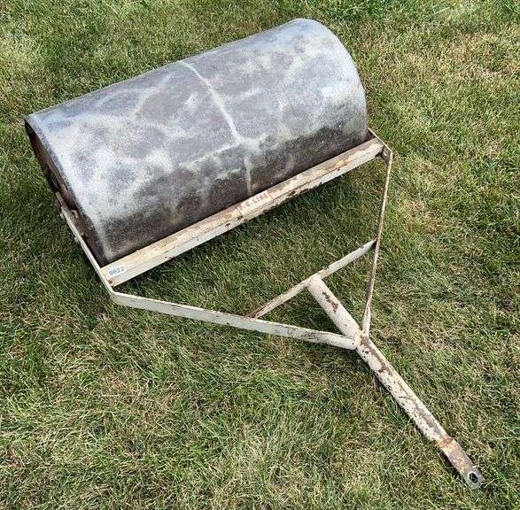 32” Lawn Roller image