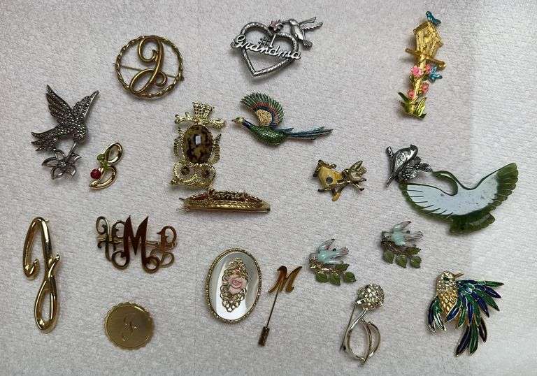 Assortment of Broaches image
