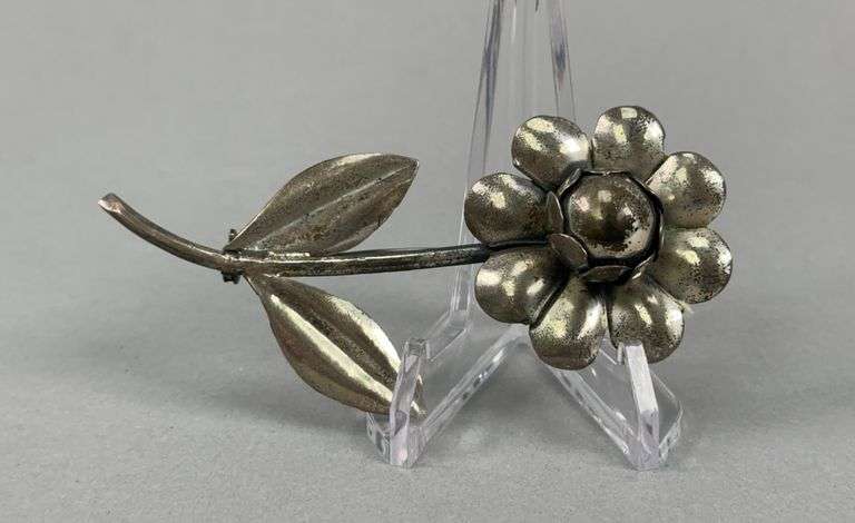 Stamped "SILVER" Flower Broach image