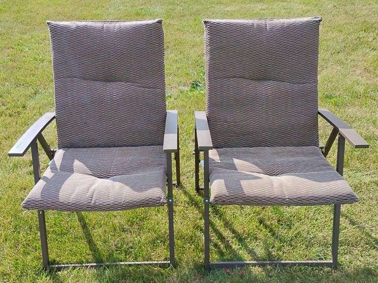 Pair of Lazyboy Lawn Chairs image