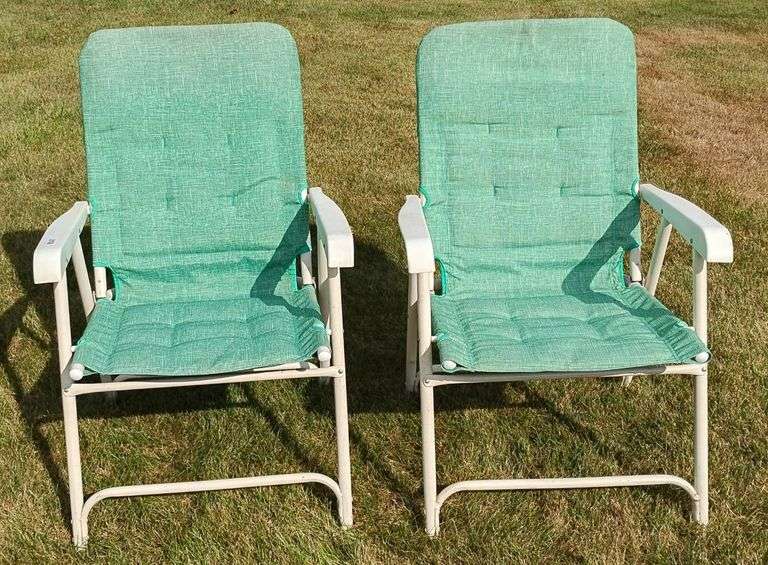 Pair of Green Fabric Lawn Chairs image