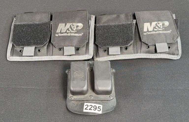 Smith & Wesson Mag Holders & Misc image