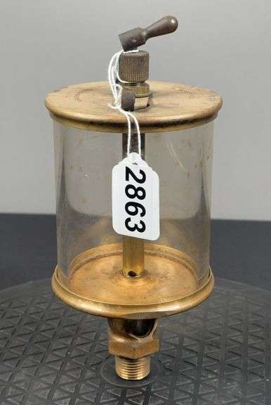 Lunkenheimer Brass Engine Oiler image