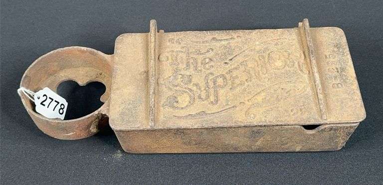 “The Superior” Cast Iron Tractor Tool Box D-295 image