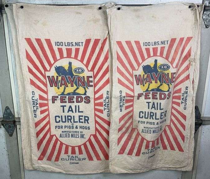 (4) Wayne Feeds Tail Curler Pig Feed Sacks image
