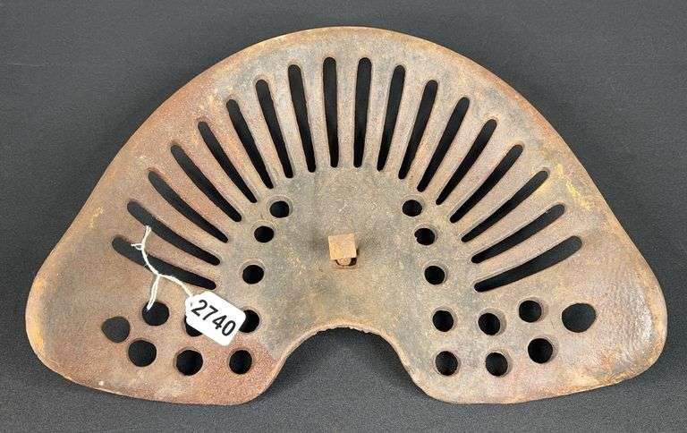 Unmarked Cast Iron Seat image