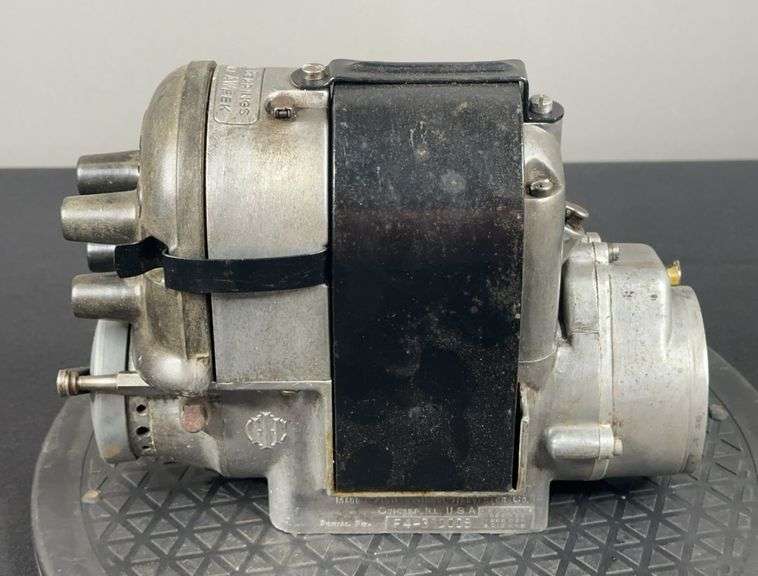 International Harvester Magneto image