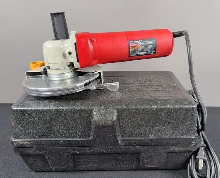 Craftsman 7.8 AMP Twin Cutter image