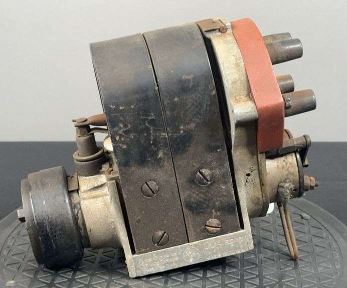 American Bosch DU4 ED.18 Magneto image