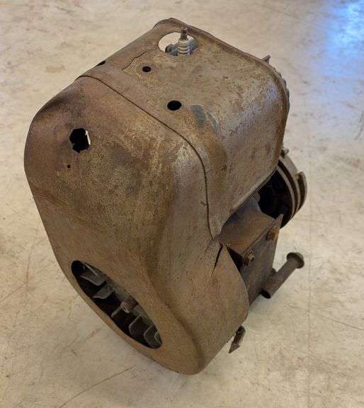 Cushman-Husky Model 20M8-5 Engine image