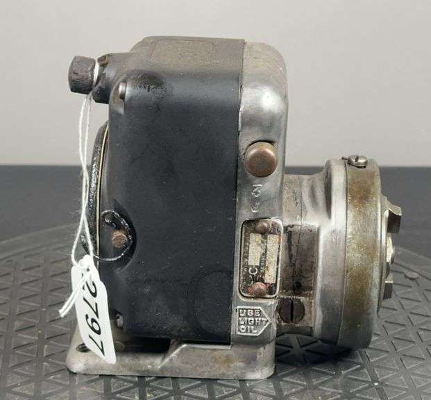 Wico Type C 305B Magneto image