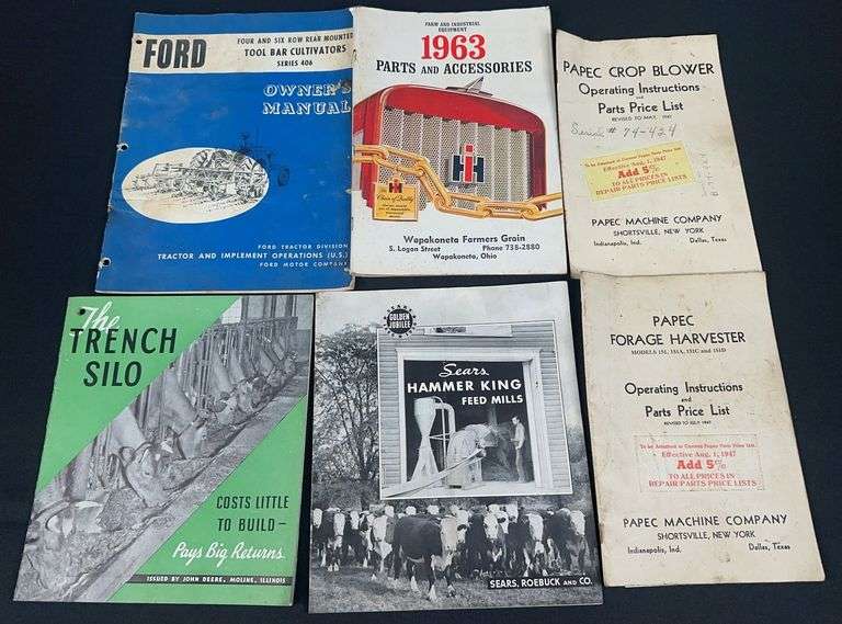 Ford & International Booklets image