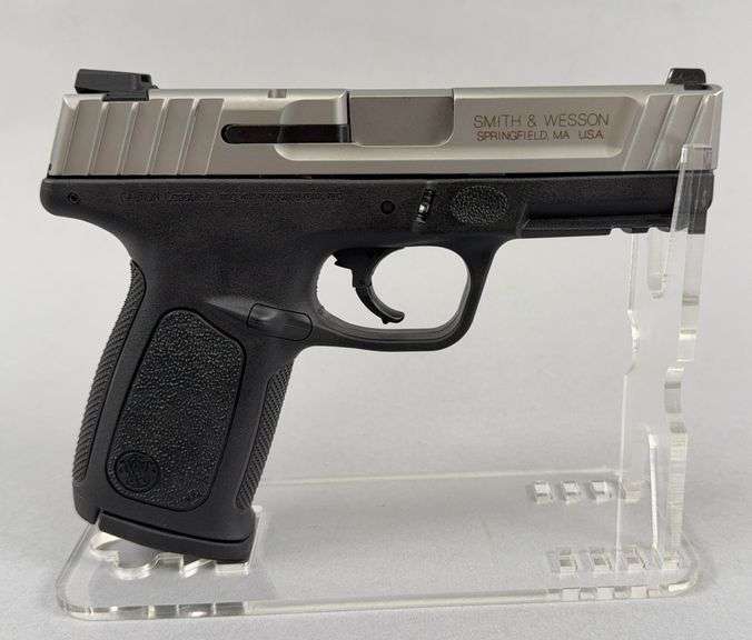 Smith & Wesson  9mm  SD 9 VE  FZX0641 image