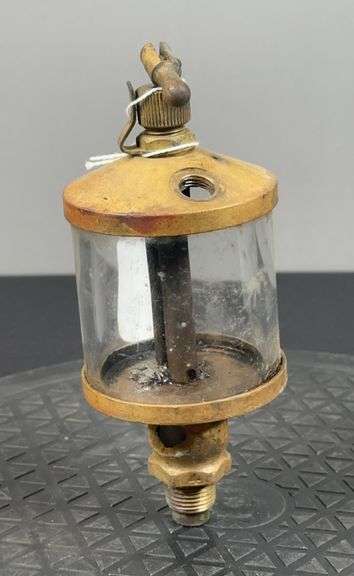 Brass Engine Oiler image