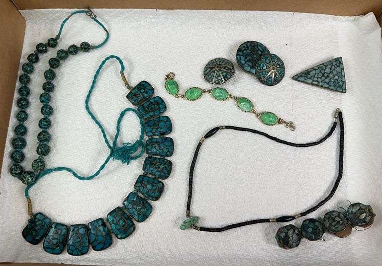 Native American Style Necklaces & Jewelry image