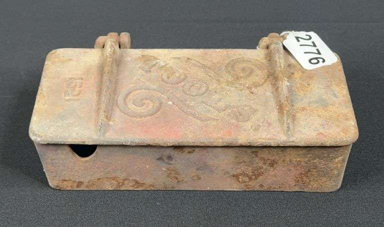 “Tools” 1521 Cast Iron Tractor Tool Box image