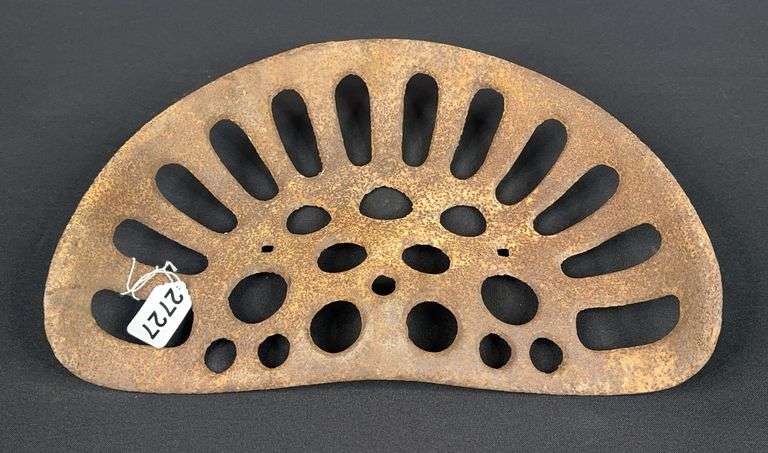 Cast Iron Seat image