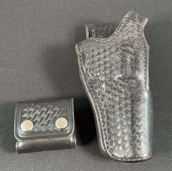 Hellweg Medium Revolver 4” Leather Holster & Misc. Hellweg Leather Pouch image