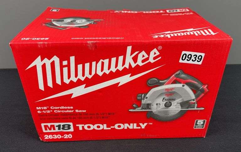 Milwaukee M18 Cordless 6-1/2” Circular Saw Tool Only image