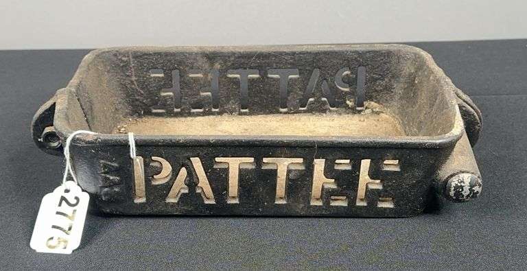 Pattee Cast Iron Model No.276 Tool Caddy image
