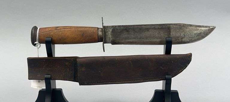 Vintage Fixed Blade Fighting Knife 7 Inch Blade image