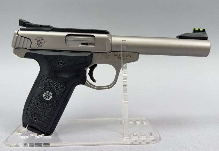 Smith & Wesson  .22 LR  Victory SW22  UEE1791 image