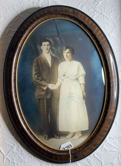 Oval Portrait of Man & Woman image