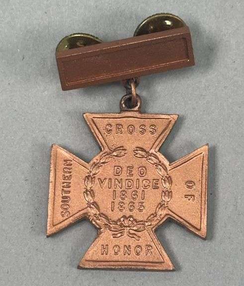 1861-1865 Cross of Honor Southern Confederacy Daughters of the UCV Pin image
