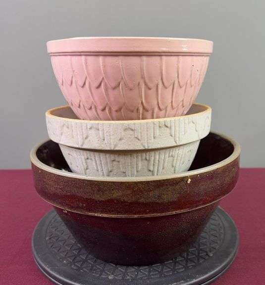 1 McCoy, 2 Earthenware Mixing Bowls image