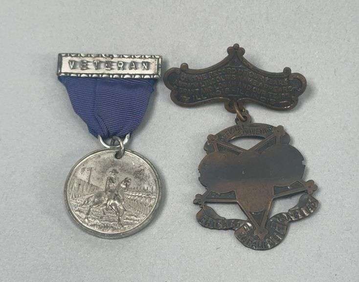 Chicago 1887 First International Military Encampment Medal & Chicago 34th Encampment 1900 Medal image