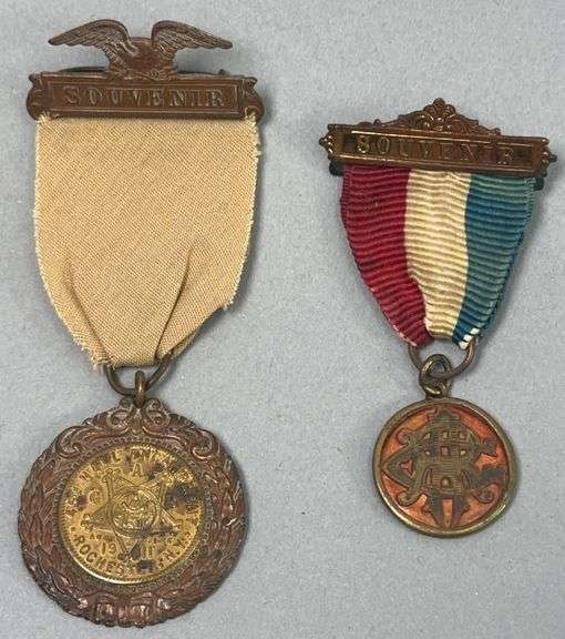 Pair of New York G.A.R. National Encampment Souvenir Badges image