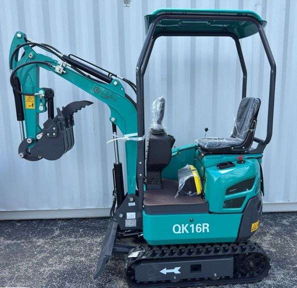 QK16R Mini Excavator image