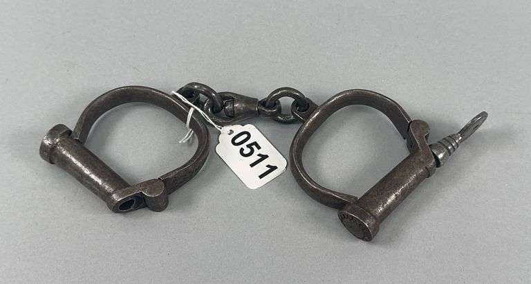 Hiatt Warranted Wrought British Made Handcuffs with Key image