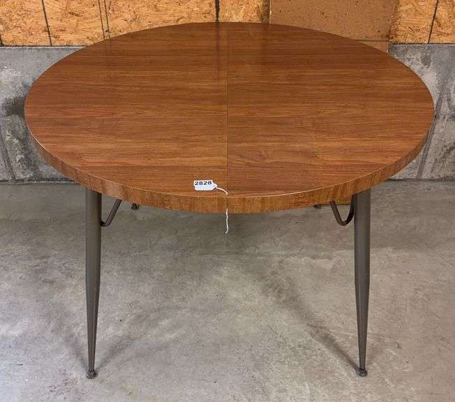 Dinette Table w Extra Leaf image