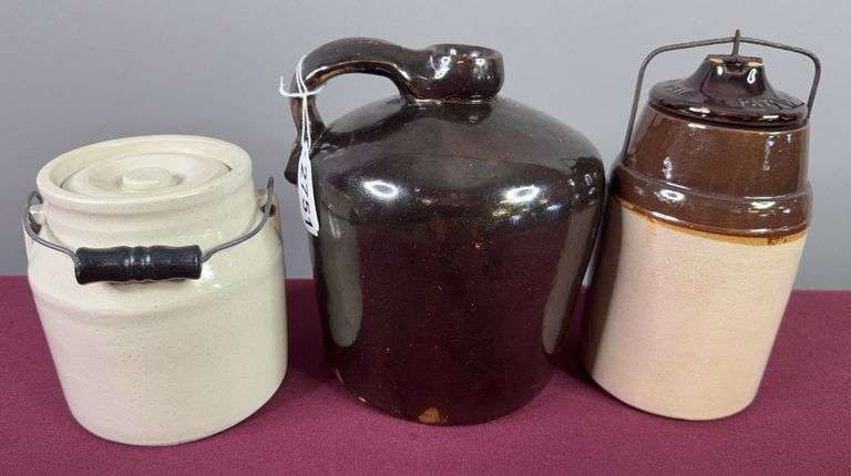 Handled & Bail Top Crocs image