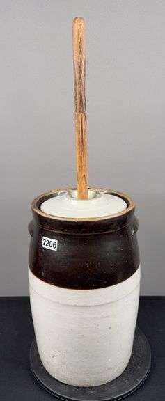 4 Gallon Butter Churn Crock image