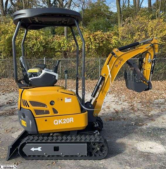 QK20R Mini Excavator image
