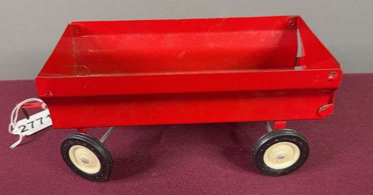 Ertl Red Metal Wagon image