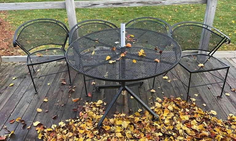 Iron Patio Table & Chairs image