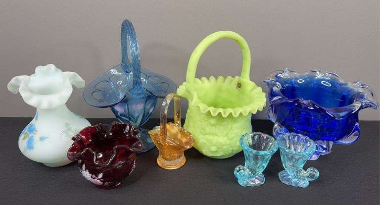 Art Glass Baskets & Candy Dishes image