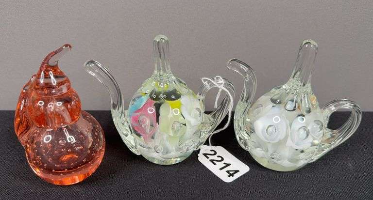 “Maxwell Crystal” Pink Glass & Teapot Paperweights image