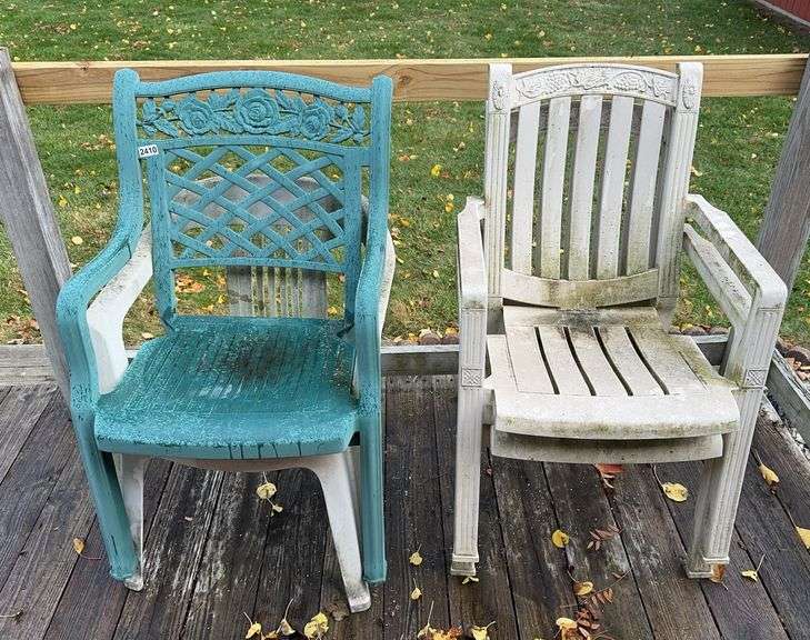 (4) Patio Chairs image