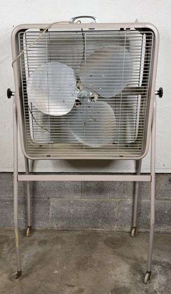 Monarch Aire Fan on Rolling Stand image